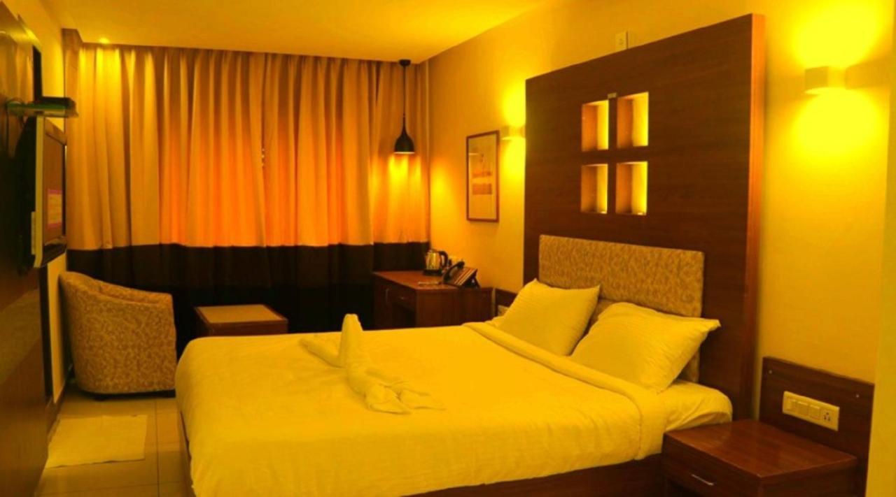 Klase Hotels Chennai Exterior foto