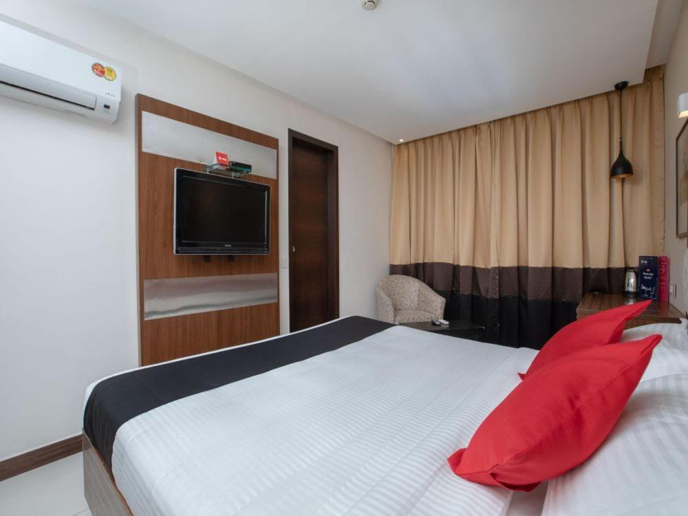 Klase Hotels Chennai Exterior foto